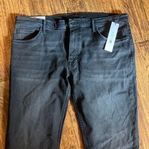 NWT Black - joes jeans - kinetic - the Asher slim fit - 36